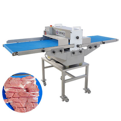 Maschine zum Schneiden von frischem Schweinefleisch zu Würfeln für den Lebensmittelhersteller