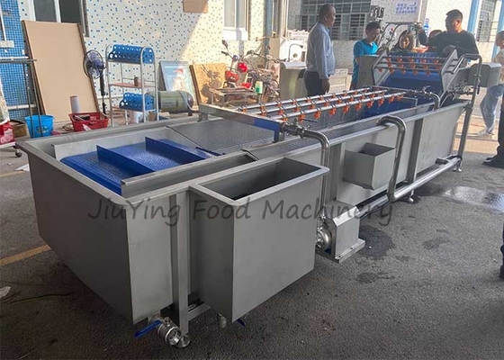 Luftblase-Art Gemüsefrucht-Waschmaschine 1.5T/H mit dem Sprühen von Nozzels